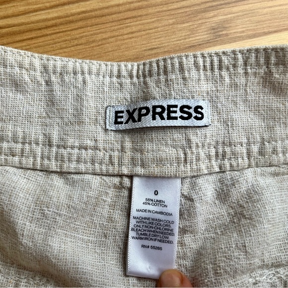 Low Rise Express Linen Sailor Shorts in Cream (Size 0) - Picture 6 of 12